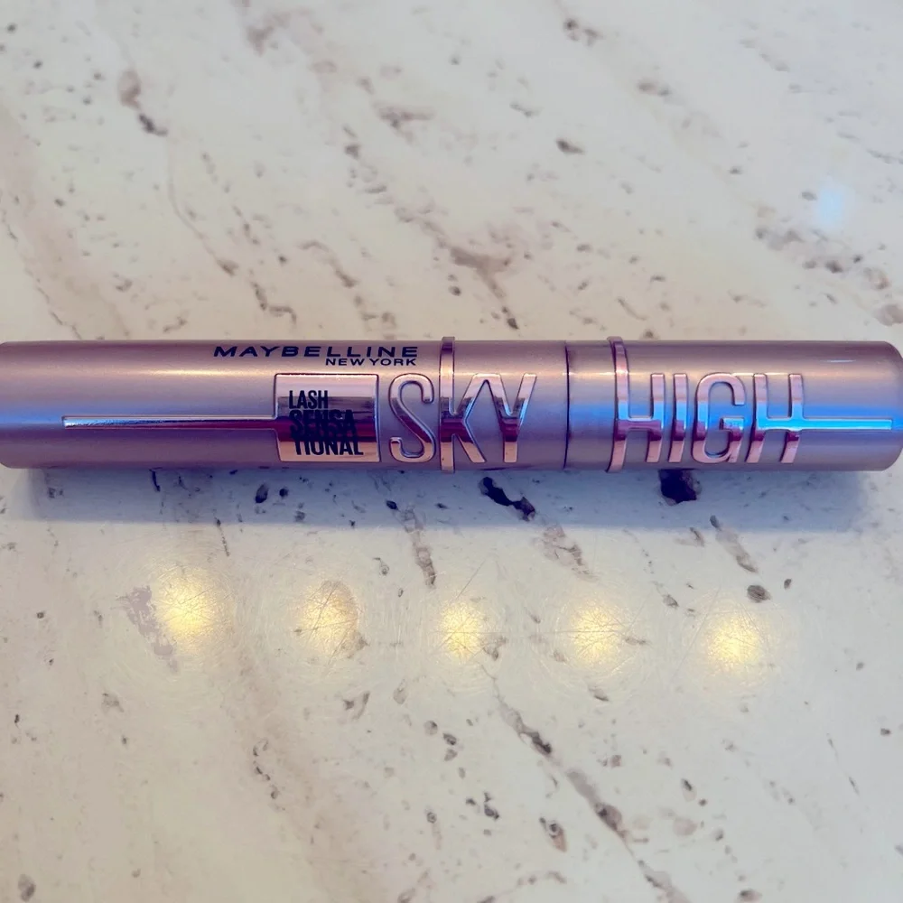 NIB MAYBELLINE NY BLACK MASCARA